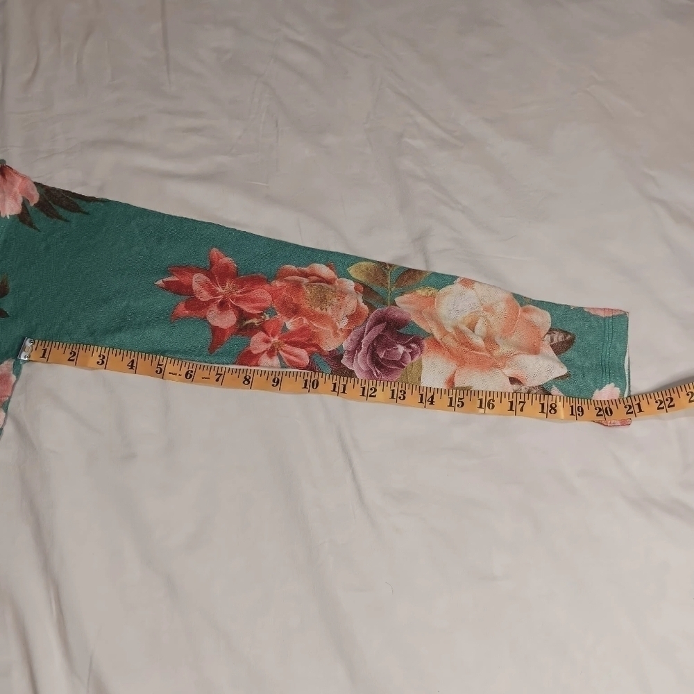 3X25 SOFT SURROUNDINGS medium floral thin top - Picture 7 of 12